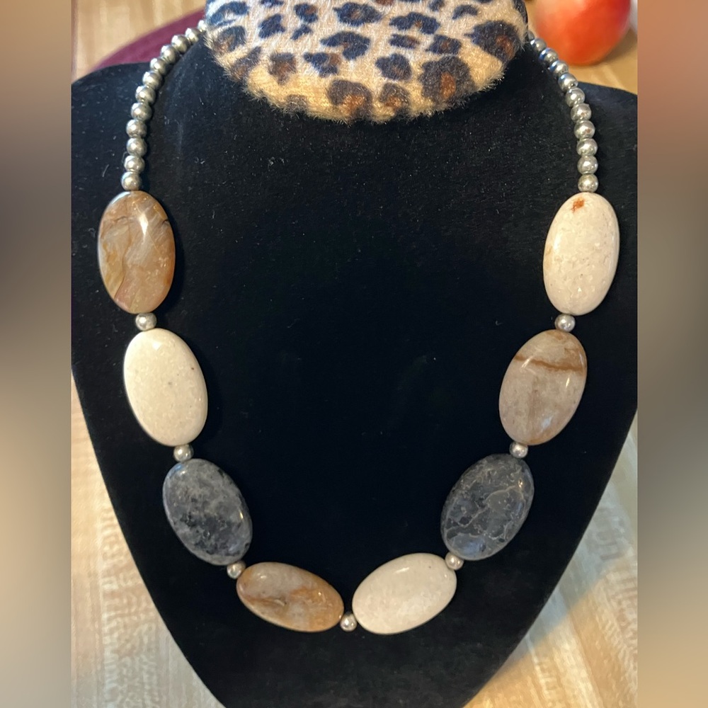 🌸Natural Stone Necklace